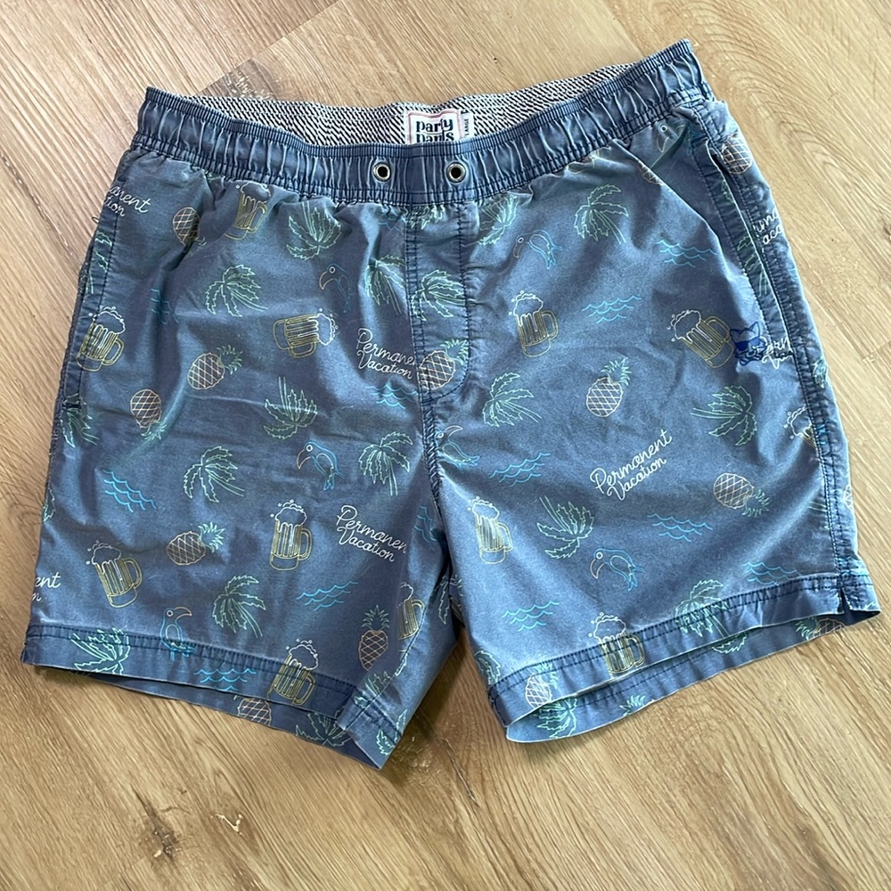 Party pants shorts size large permanent vacation 6 in inseam